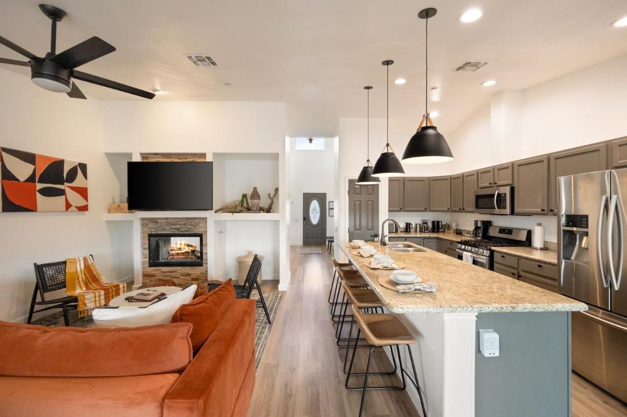 Alana House - Pool, Hot Tub, Bbq, Fire Pit And Walk To Hikes! Home Joshua Tree Exteriör bild