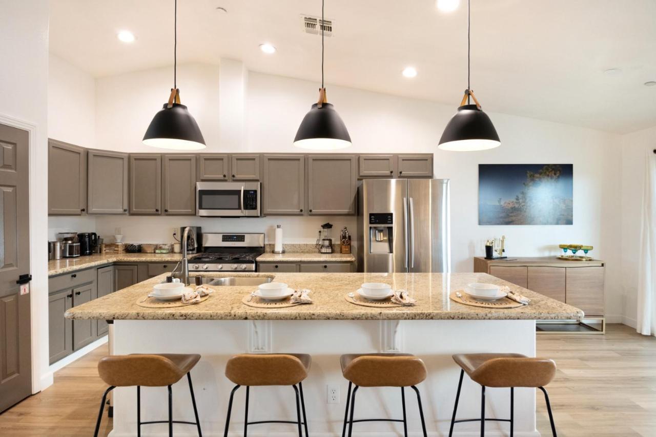 Alana House - Pool, Hot Tub, Bbq, Fire Pit And Walk To Hikes! Home Joshua Tree Exteriör bild