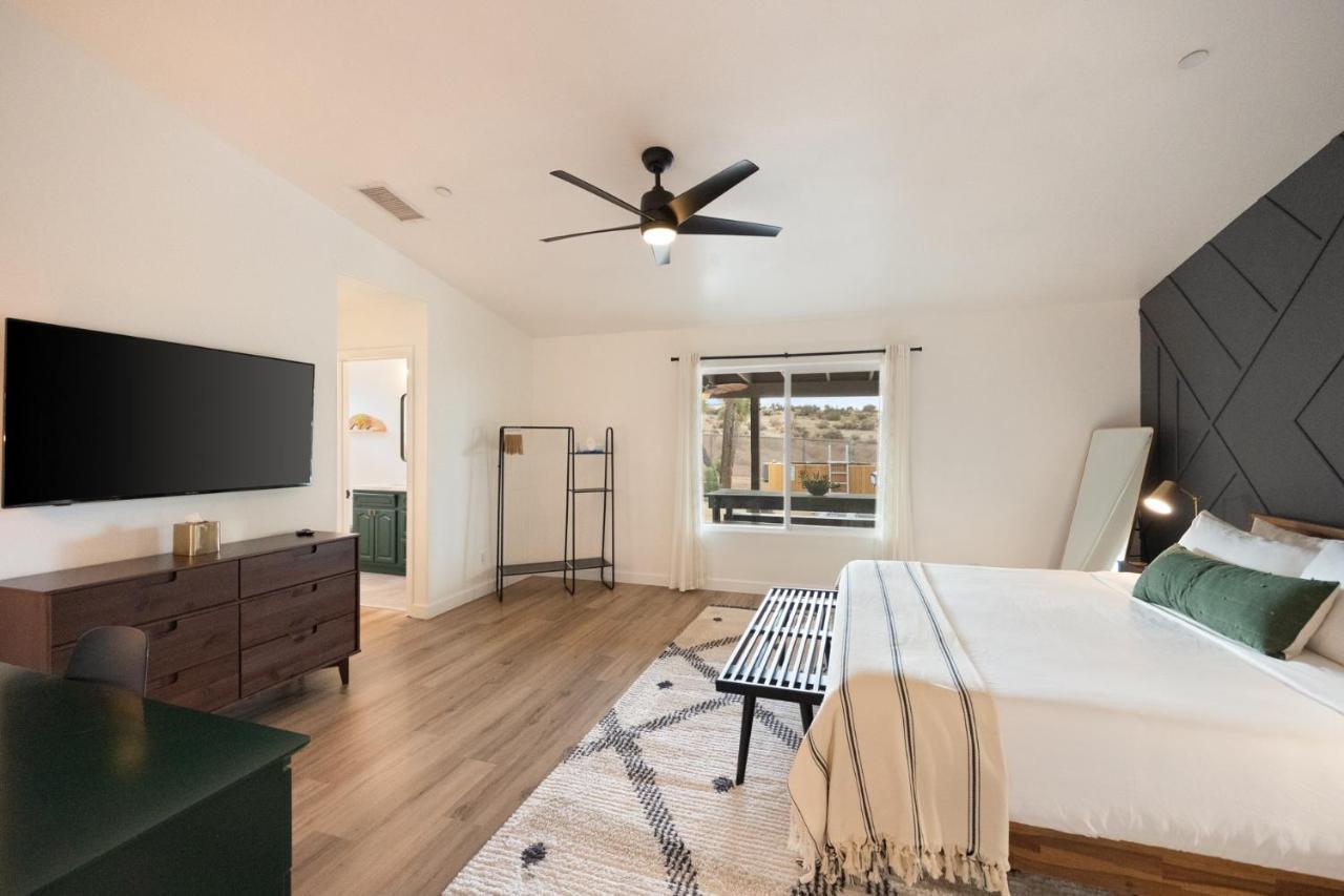 Alana House - Pool, Hot Tub, Bbq, Fire Pit And Walk To Hikes! Home Joshua Tree Exteriör bild